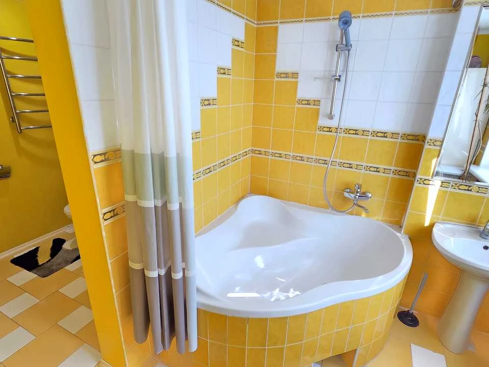 Apartment. Metrobudivska Street, Kyiv