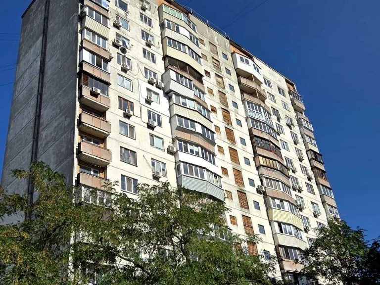 Apartment. Volodymyr Yasuyka Prospect, Kyiv