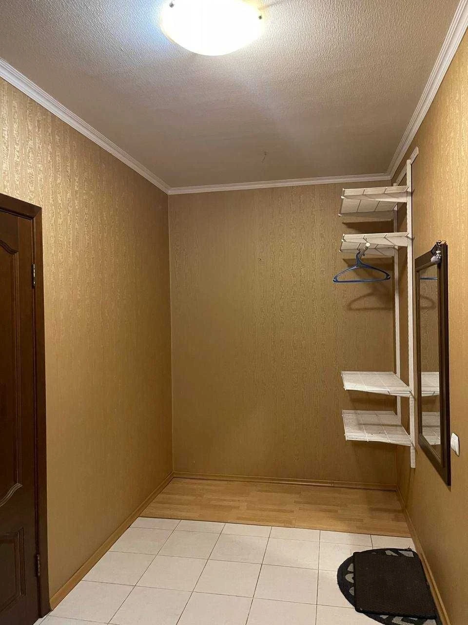 Rent 1-bedroom apartment in Pózniak. Dragamova, Ахматов