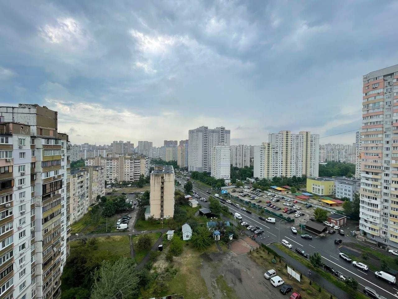 Rent 1-bedroom apartment in Pózniak. Dragamova, Ахматов