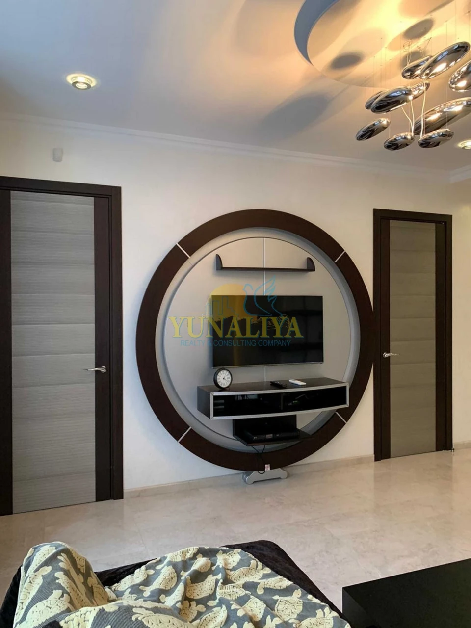 For Rent! 2-room apartment at вул. Богомольца 7/14! No fees!