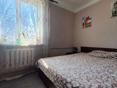 Квартира. Дніпро, Криворізька вулиця