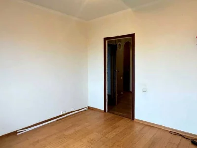 Apartment for sale. Akademika Yefremova Street, Kyiv