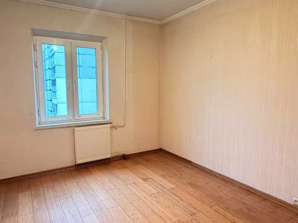 Apartment for sale. Akademika Yefremova Street, Kyiv