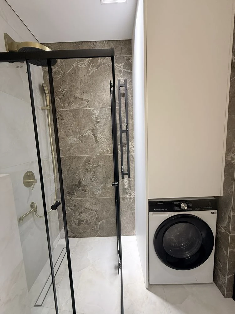 Sale of a beautiful apartment in Grand City Dombrovskyi residential complex.