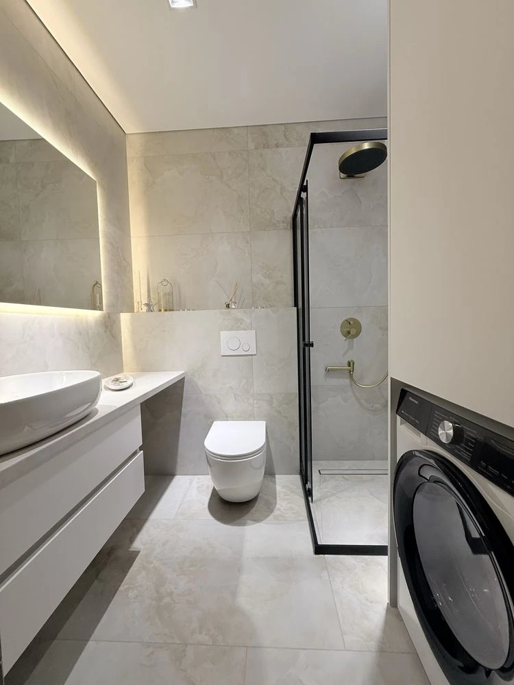 Sale of a beautiful apartment in Grand City Dombrovskyi residential complex.