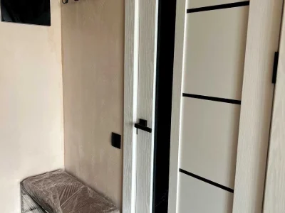 Apartment. Ivano-Frankivsk, Knyahynyn St., (Building 17)