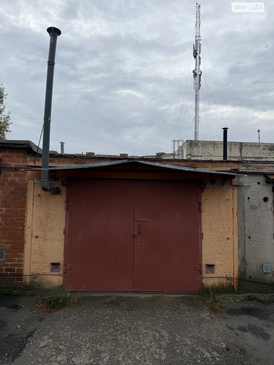 Продажа места в гаражном кооперативе "Левада"