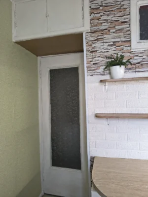 Long-term apartment rental