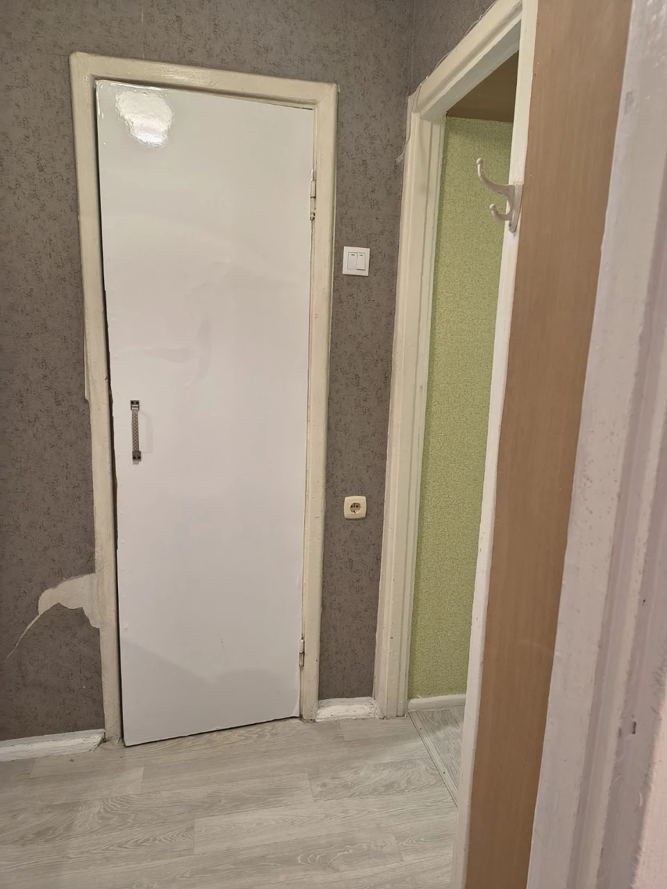 Long-term apartment rental
