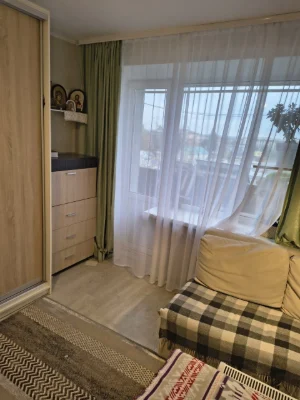Long-term apartment rental