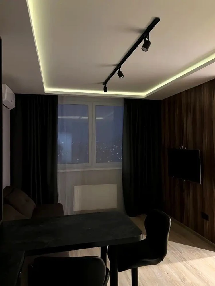 15-B Krushelnickoi Street, Kharkiv, Poznizky