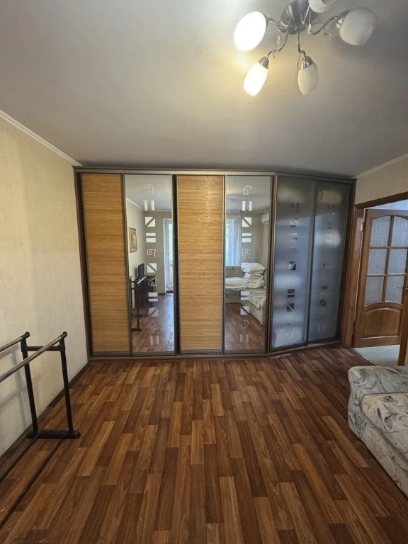 Rent 2-bedroom apartment, Simirence Street, Borschagivka