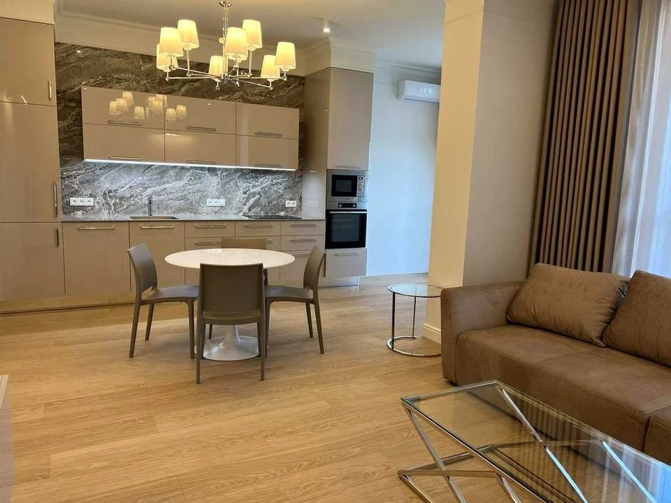 Apartment. John McKenna St, Kyiv