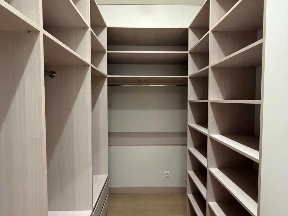 Apartment. John McKenna St, Kyiv