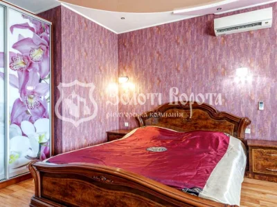 Apartment. Anna Akhmatova Street, Kyiv