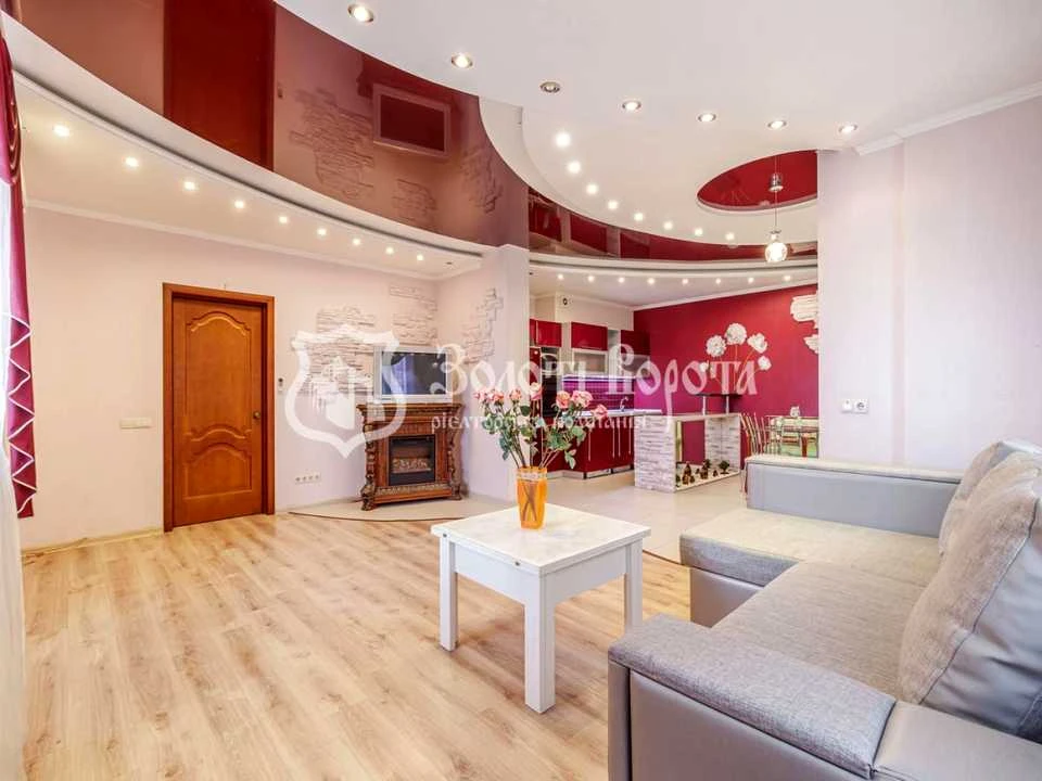 Apartment. Anna Akhmatova Street, Kyiv