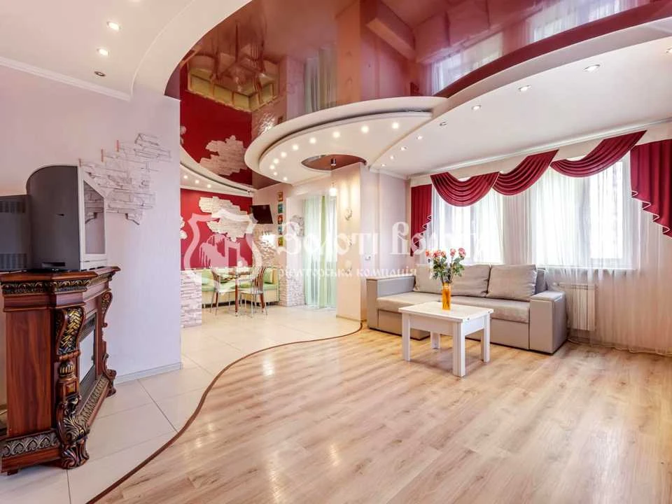 Apartment. Anna Akhmatova Street, Kyiv