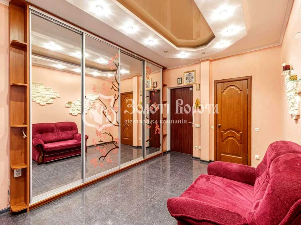 Apartment. Anna Akhmatova Street, Kyiv