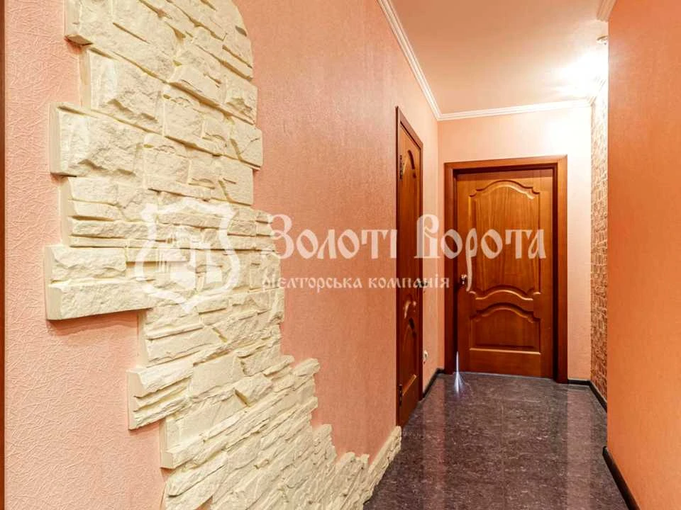 Apartment. Anna Akhmatova Street, Kyiv