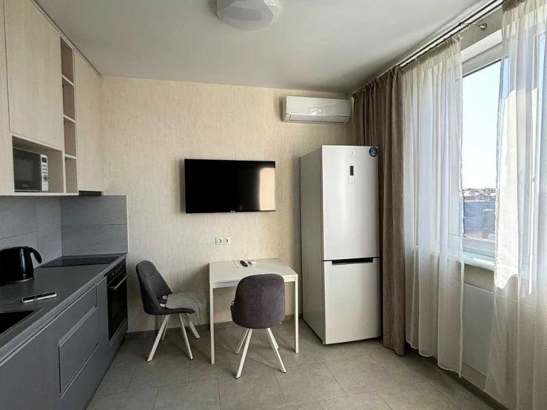 Apartment. Berezova st., Kyiv