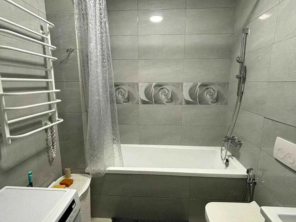 Apartment. Berezova st., Kyiv