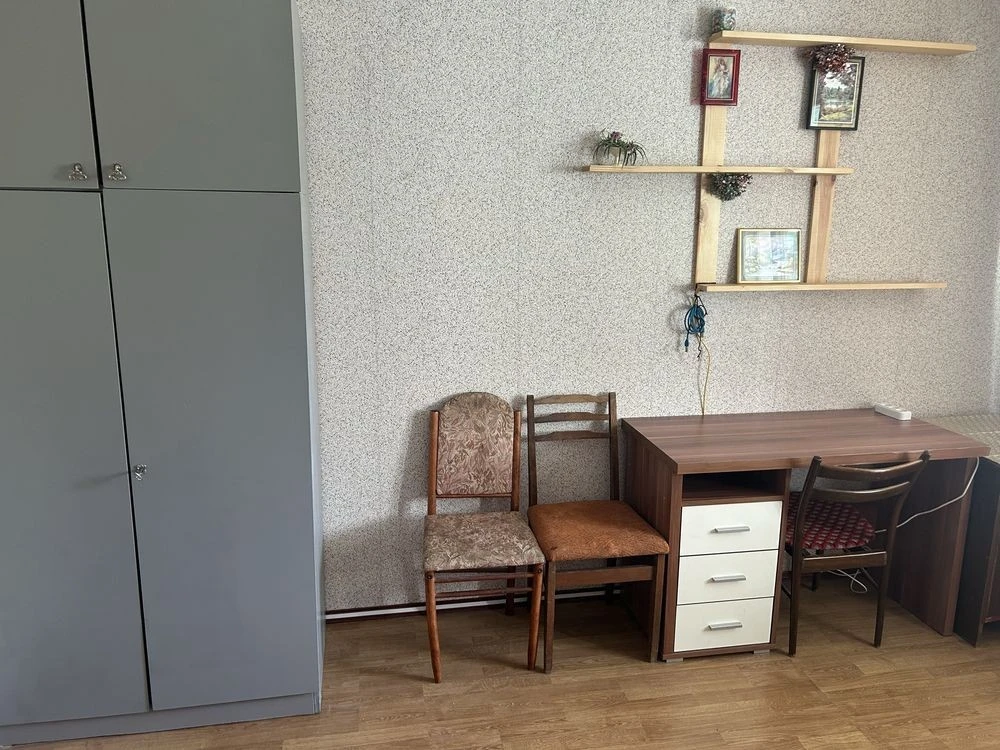Здам 2-кім. квартира біля метро Героїв Дніпра.