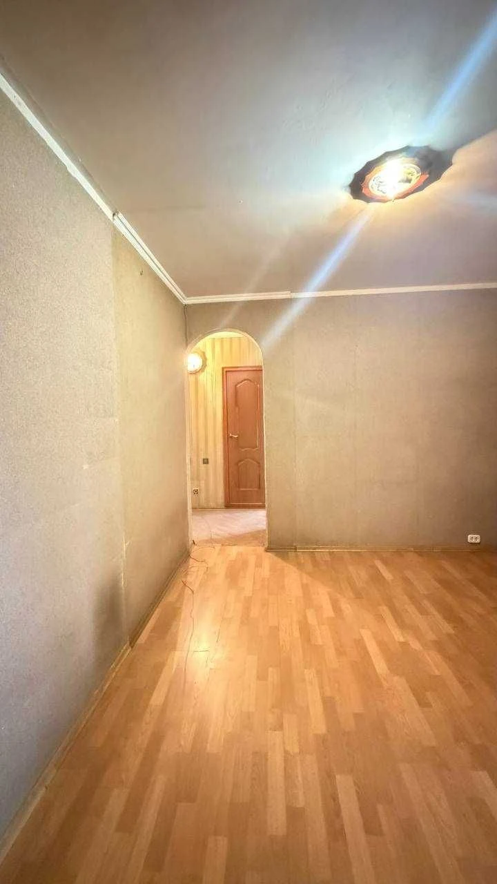 Sale of a 3-room apartment, street Efremova, 19. Metro Akadem
