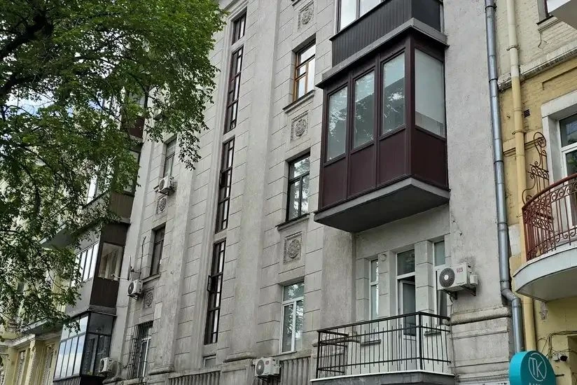 Большая Васильковская 42, продажа 3-комнатной квартиры в историческом