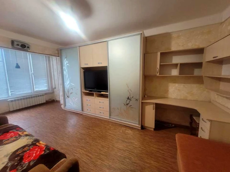 Apartment. Levka Lukyanenka Street, Minsk, Kyiv.