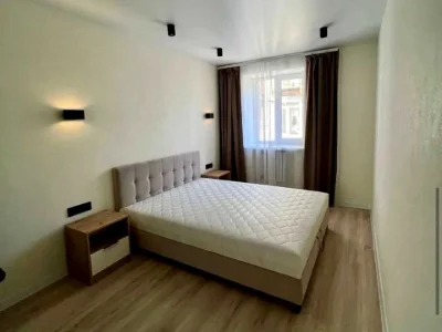 Apartment. Street Mriy