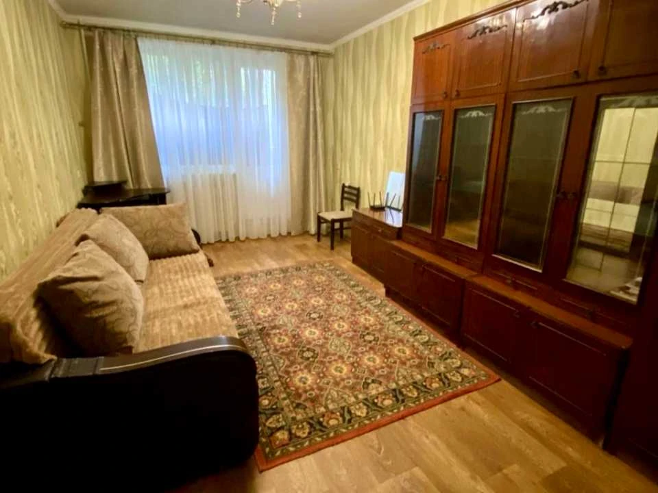 Apartment. Kharkiv, Aerocosmic Street.