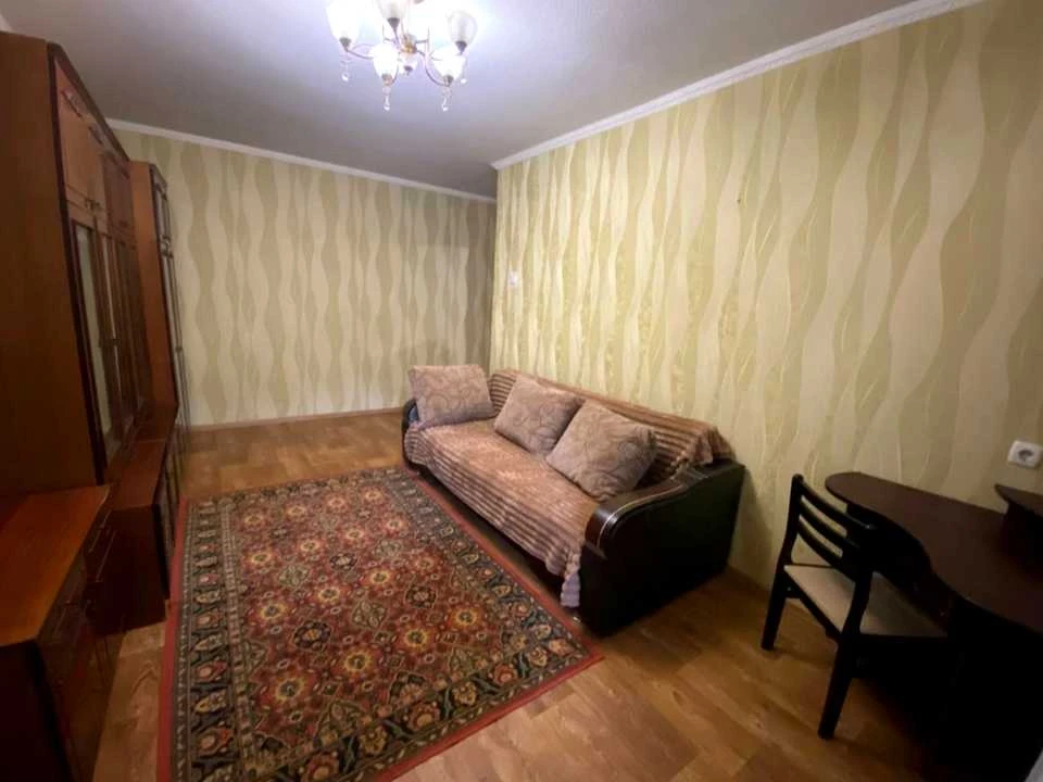 Apartment. Kharkiv, Aerocosmic Street.