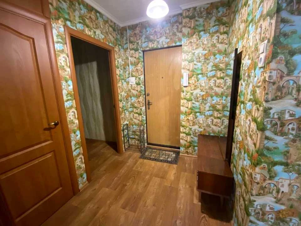 Apartment. Kharkiv, Aerocosmic Street.