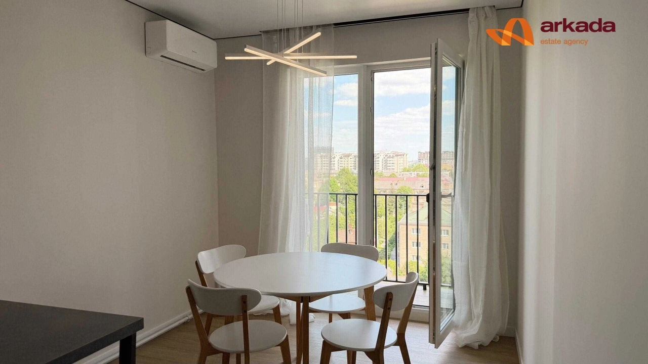 Sale of a 1.5-room apartment on Lenkavska Street
