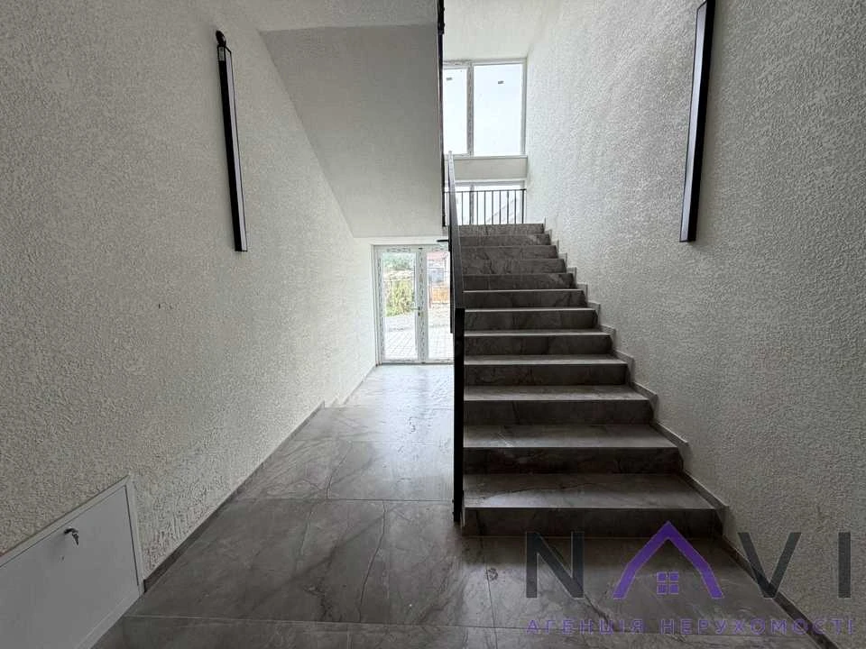 Apartment. Uzhhorod, Sobranetska St.