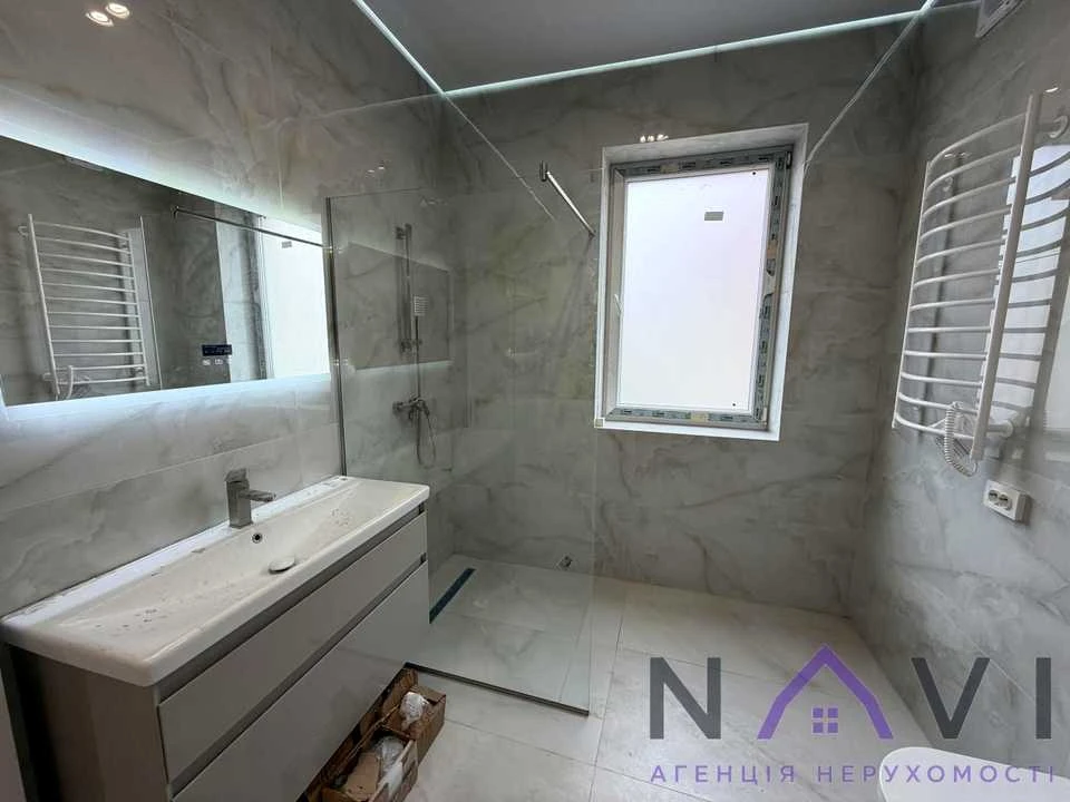 Apartment. Uzhhorod, Sobranetska St.
