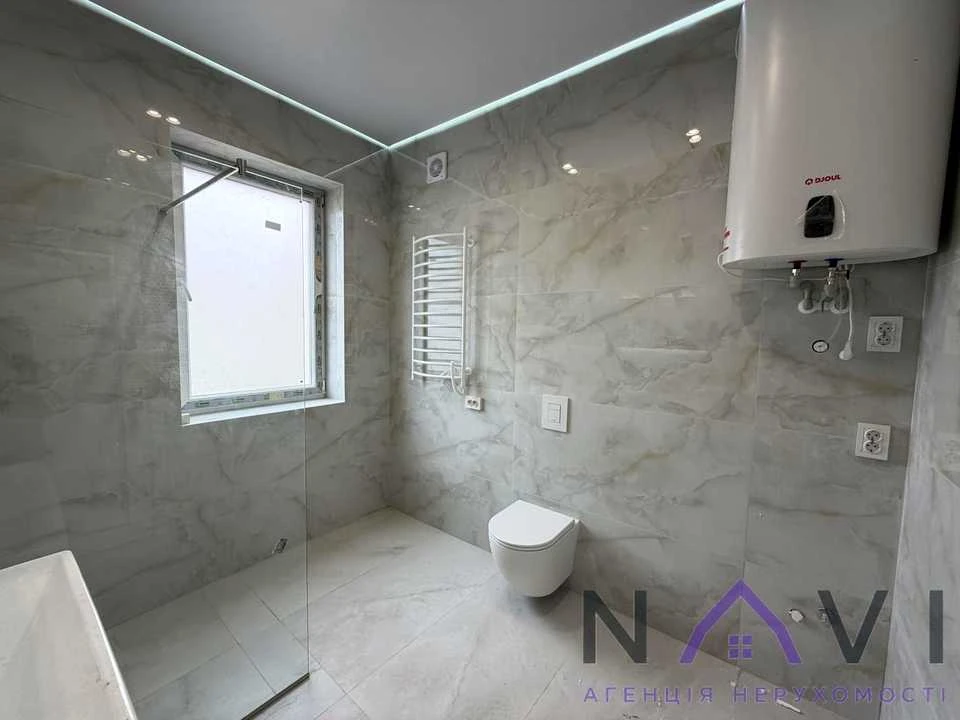 Apartment. Uzhhorod, Sobranetska St.