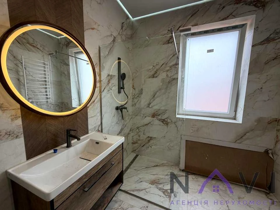 Apartment. Uzhhorod, Sobranetska St.