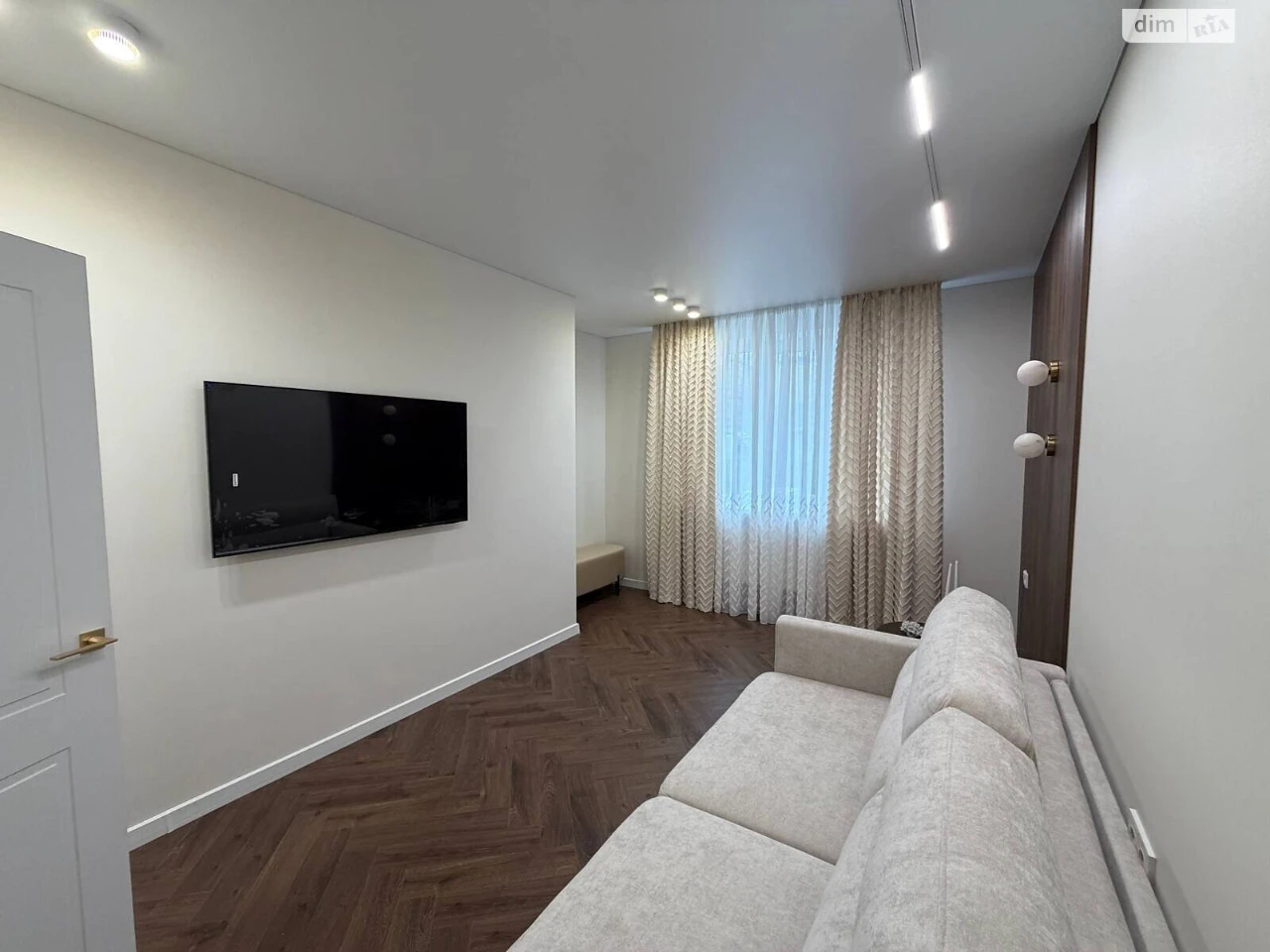 Apartment for Sale - Ozerna