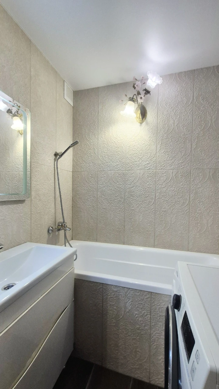 For Sale: Cozy 3-room apartment with renovation!