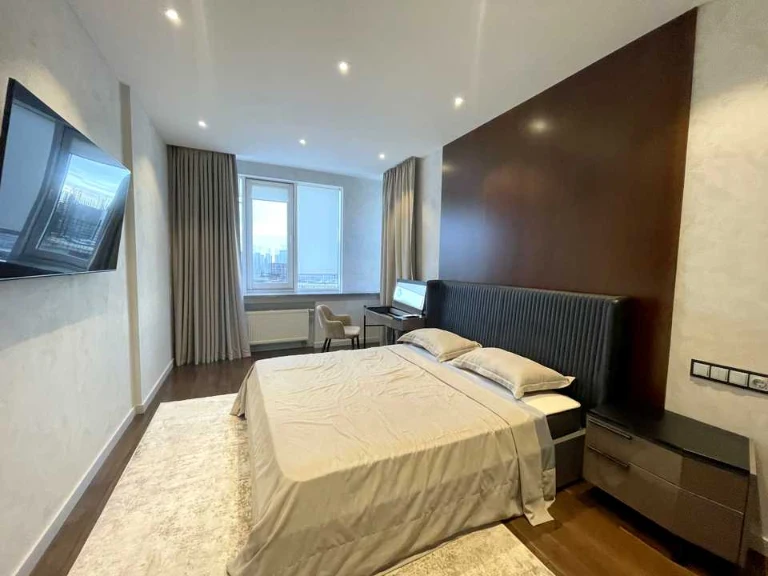 Apartment. Саксаганського st, Kyiv