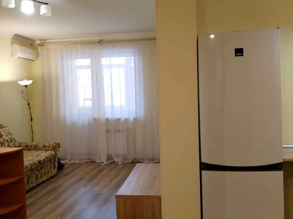 Apartment. Yuriy Kondratyuk st., Kyiv