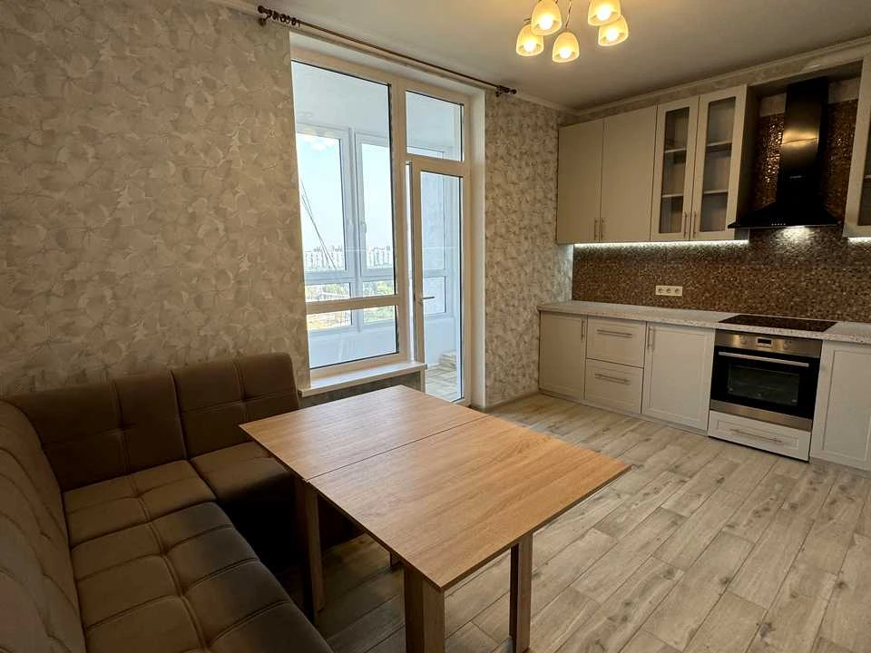 Apartment. Kahovska Street, Kyiv