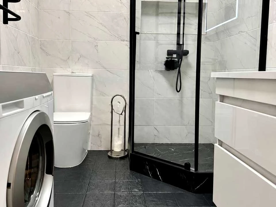 Apartment. Dnipro, Krutohirni uzviz