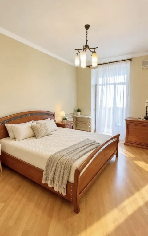 Sale of 3-room apartment, Lypyska 19/7, Piliipa Orlyka, Bogomolts