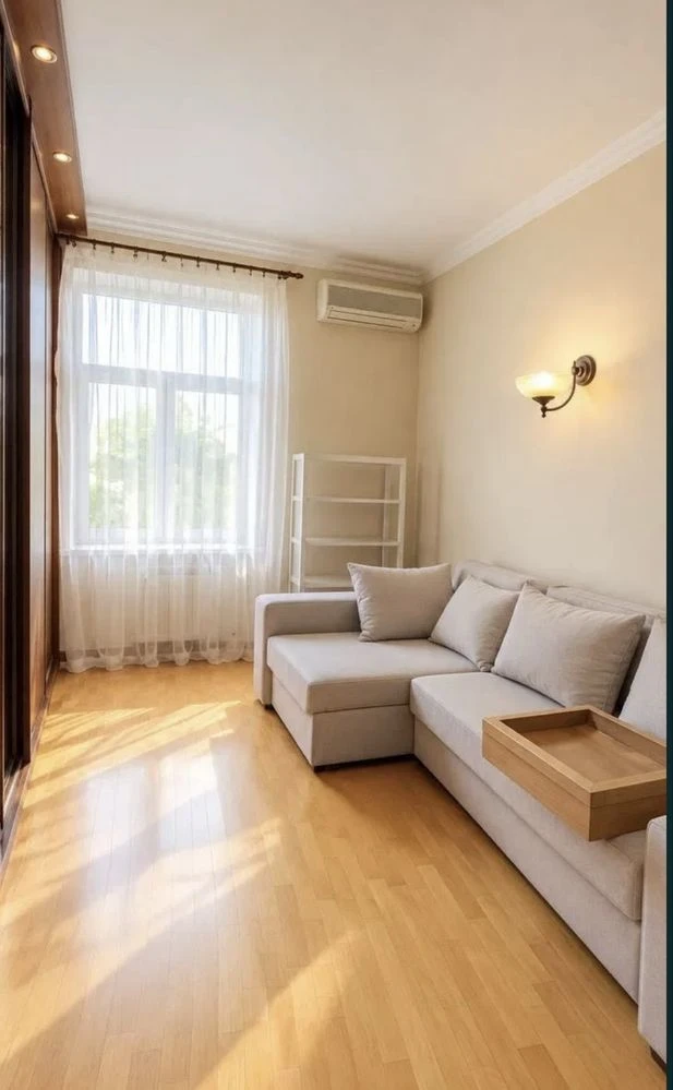 Sale of 3-room apartment, Lypyska 19/7, Piliipa Orlyka, Bogomolts