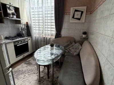 Квартира. Киев, Площа Крепостная