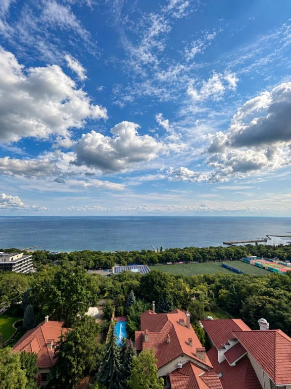 Море, терраса, джакузи - все в вашей спальне! ЖК Граф, прямо