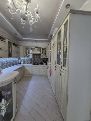 Французский бульвар 22